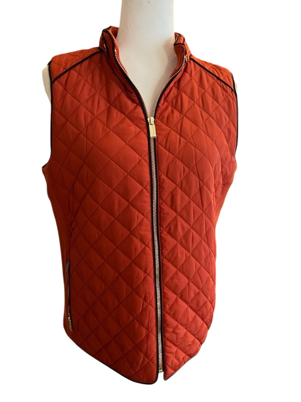 Jones New York Signature Quilted Sleeveless Zip Vest in Orange Size Medium